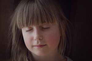 人間関係がつらいと感じる時、逃げるべきなのだろうか？