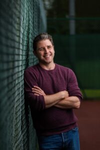 文系未経験でも挑戦できるエンジニアの道は？