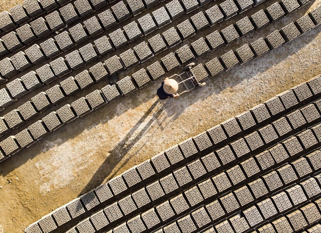 営業未経験者に適した労働時間はどのくらい？