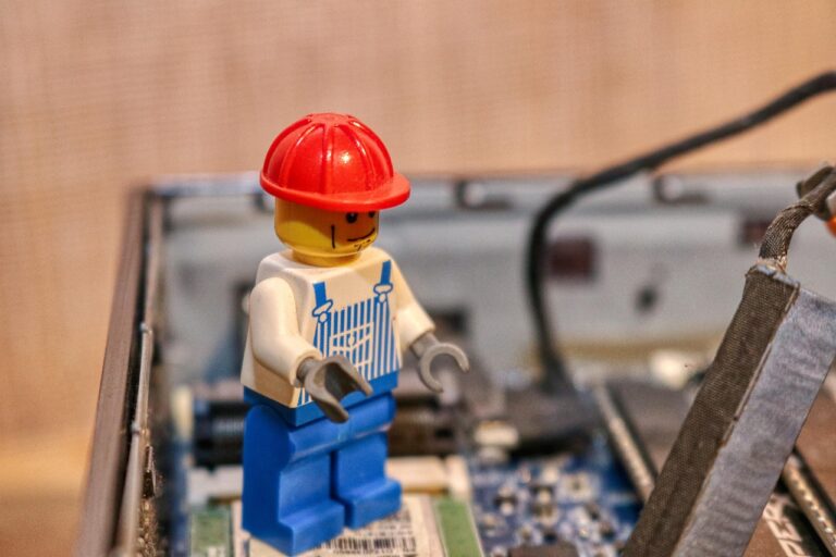 未経験からIT転職するために必要なスキルなしでできる方法は？